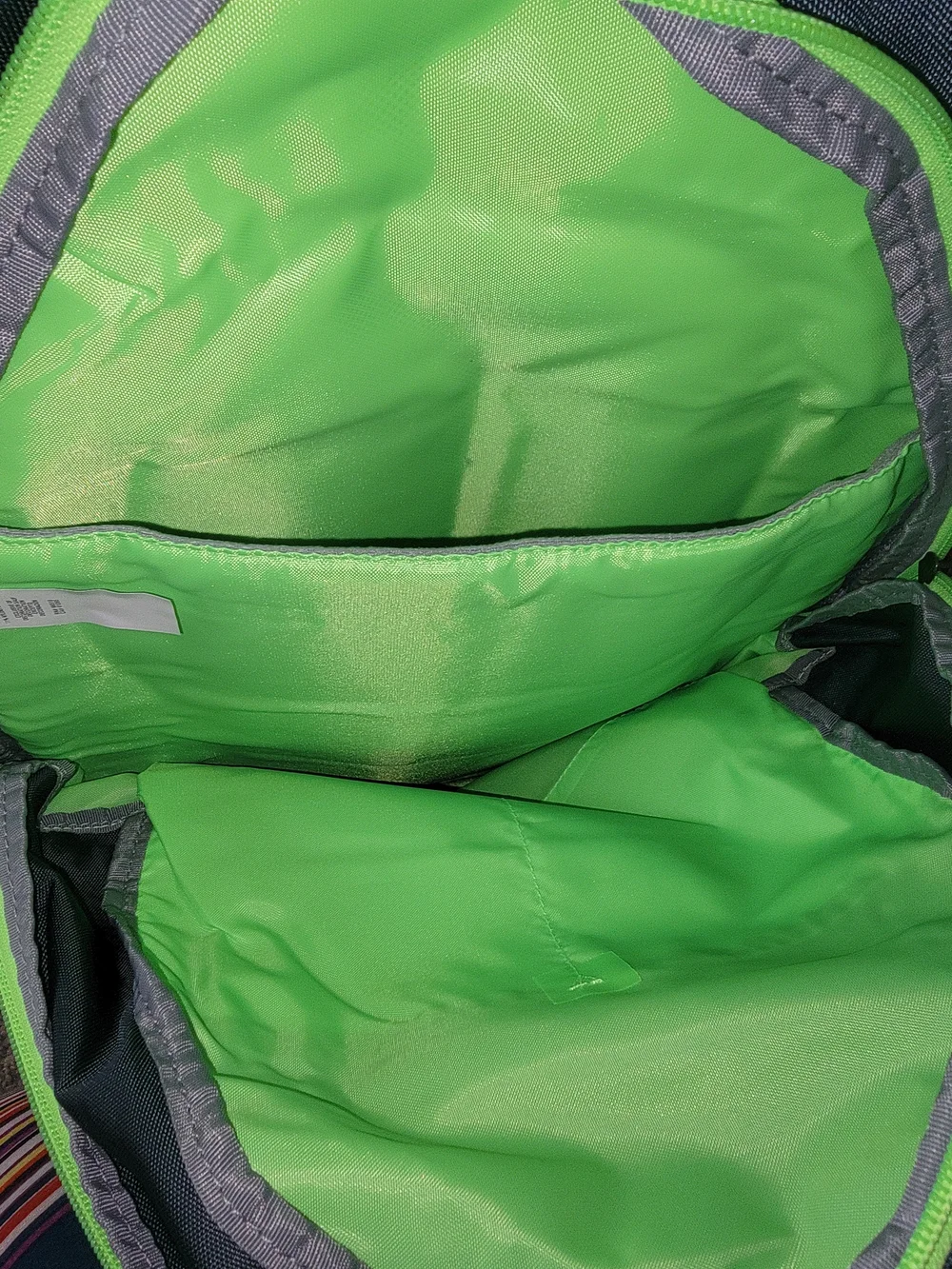 Under Armour Men's Gray & Green Backpack